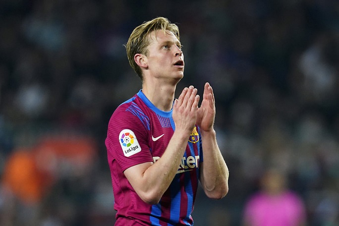 Il Barcellona insiste affinché Frenkie de Jong se ne vada